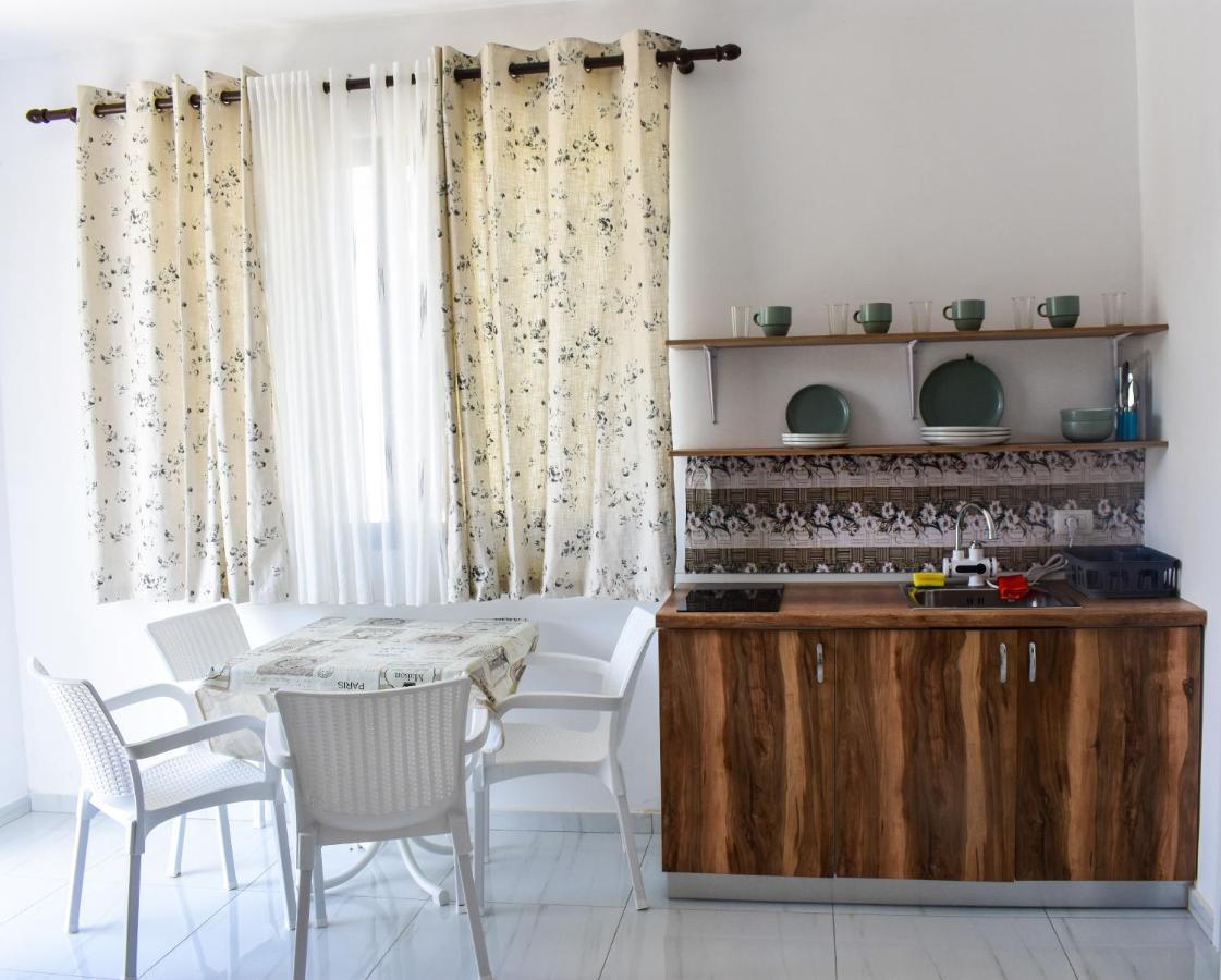 Troi Beach House Vlorë Exterior foto